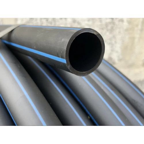 Труба ПЕ 80 Ду 40 х 3.0 ( чорні з синьою полосою) Труба ПЕ 80 Ду 40 х 3.0 ( чорні з синьою полосою)